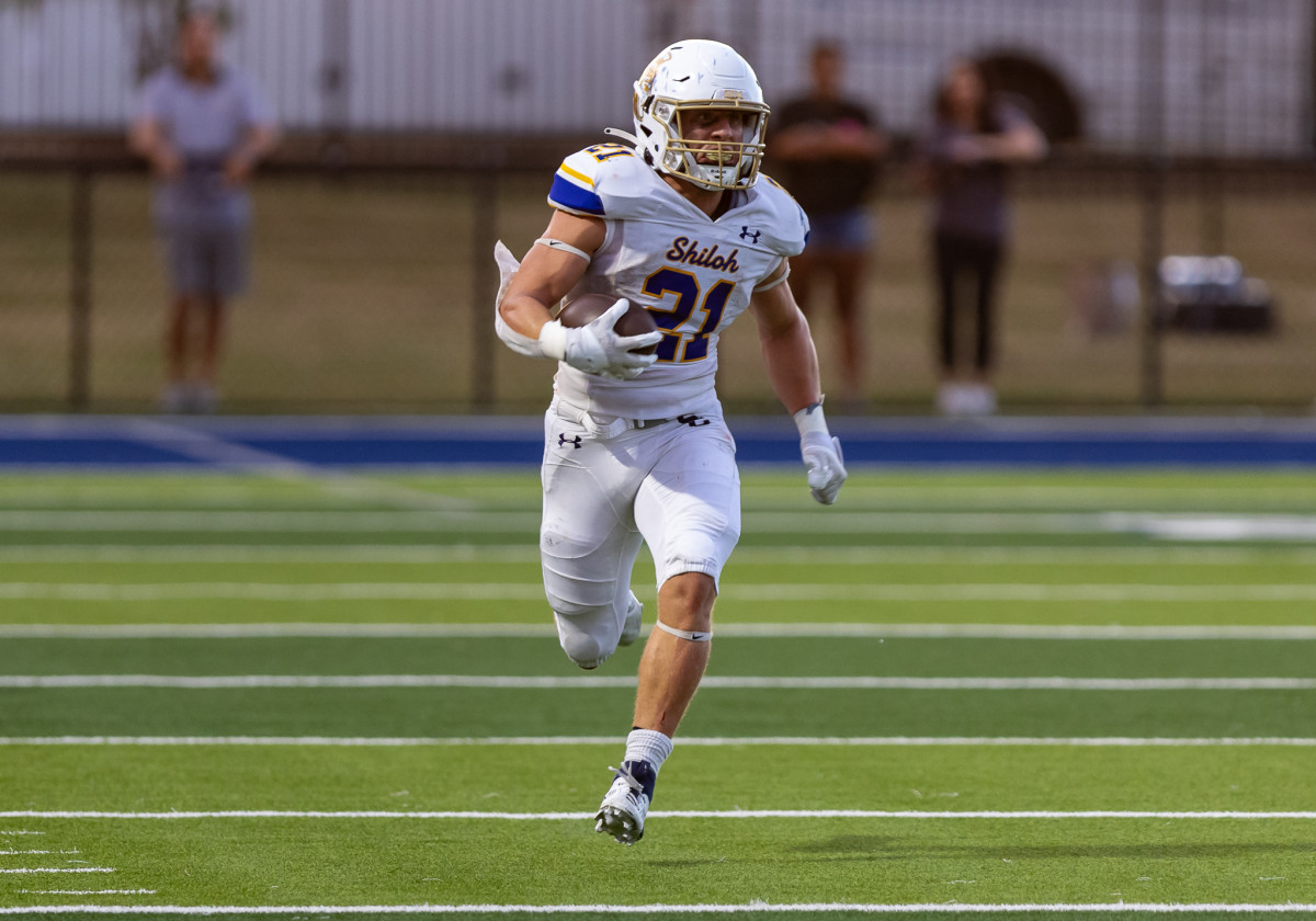 Shiloh Christian's Bo Williams ran for nearly 400 yards and six touchdowns at Little Rock Christian on Friday. (Photo by Tommy Land). 